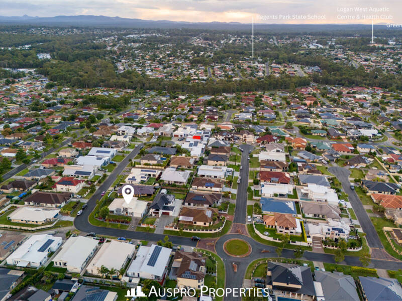 27 Maryland Drive, REGENTS PARK, Queensland 4118 Australia